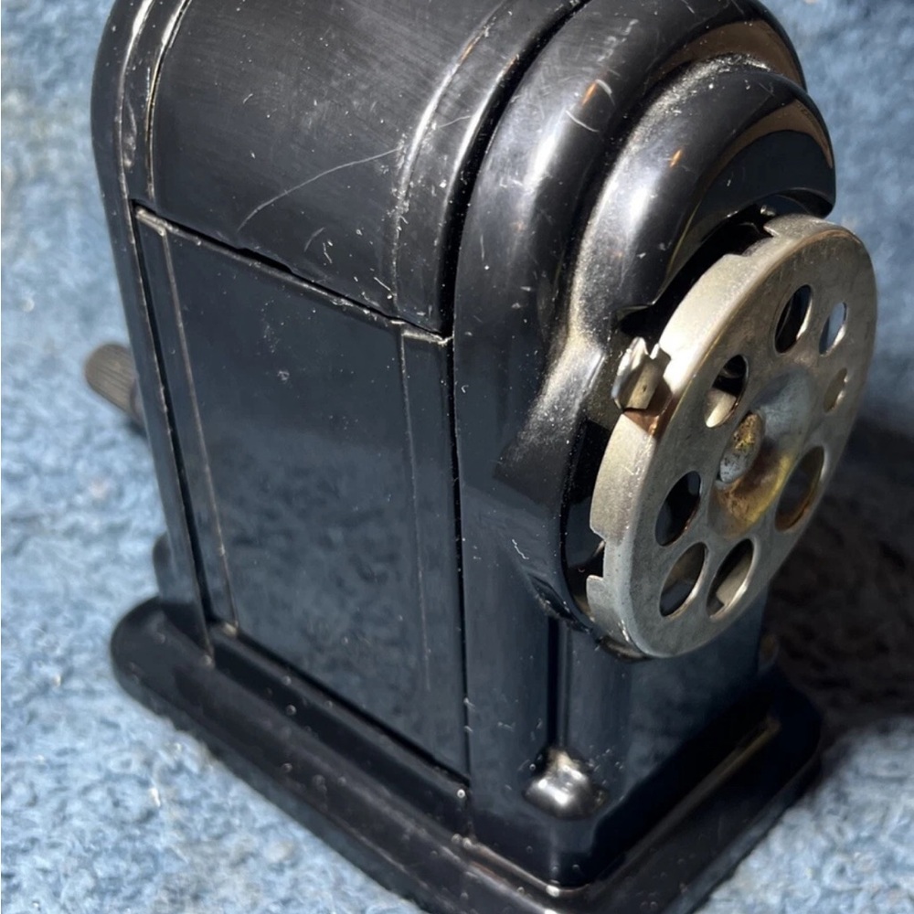 Vintage Ranger 55 Table Or Wall Mount Pencil Sharpener Glossy Black